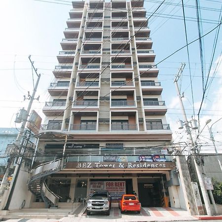 Reddoorz Plus @ Bez Tower And Residences San Juan Exterior foto