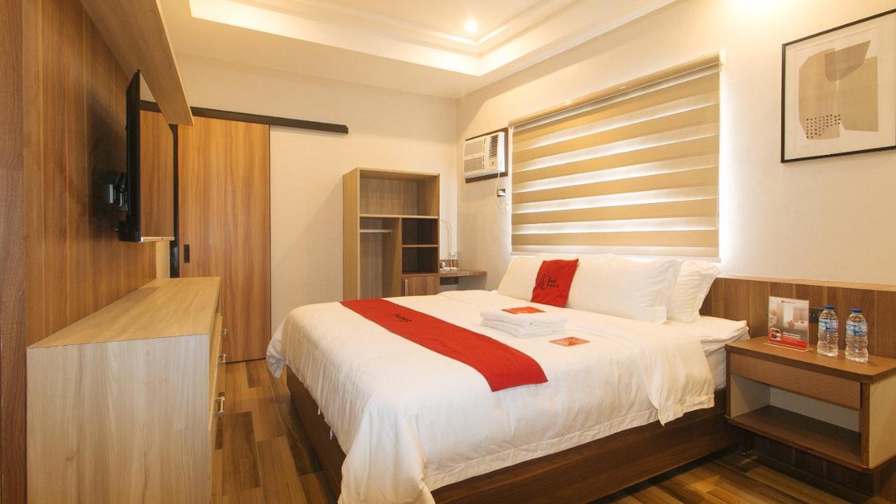 Reddoorz Plus @ Bez Tower And Residences San Juan Exterior foto
