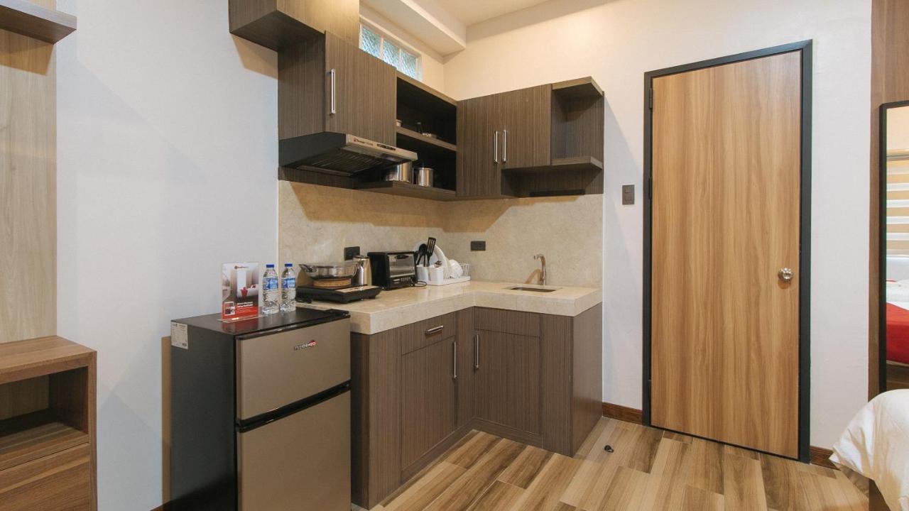 Reddoorz Plus @ Bez Tower And Residences San Juan Exterior foto