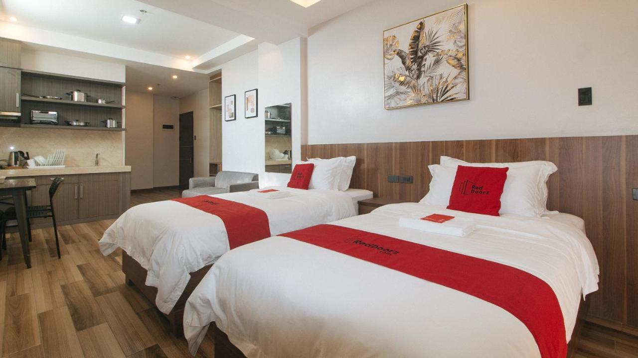 Reddoorz Plus @ Bez Tower And Residences San Juan Exterior foto